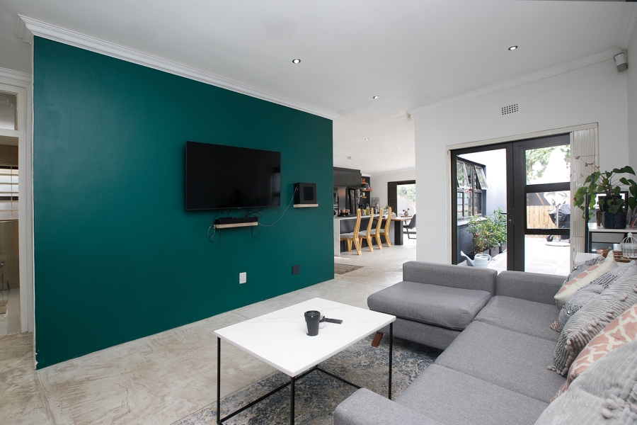 3 Bedroom Property for Sale in Claremont Village Western Cape